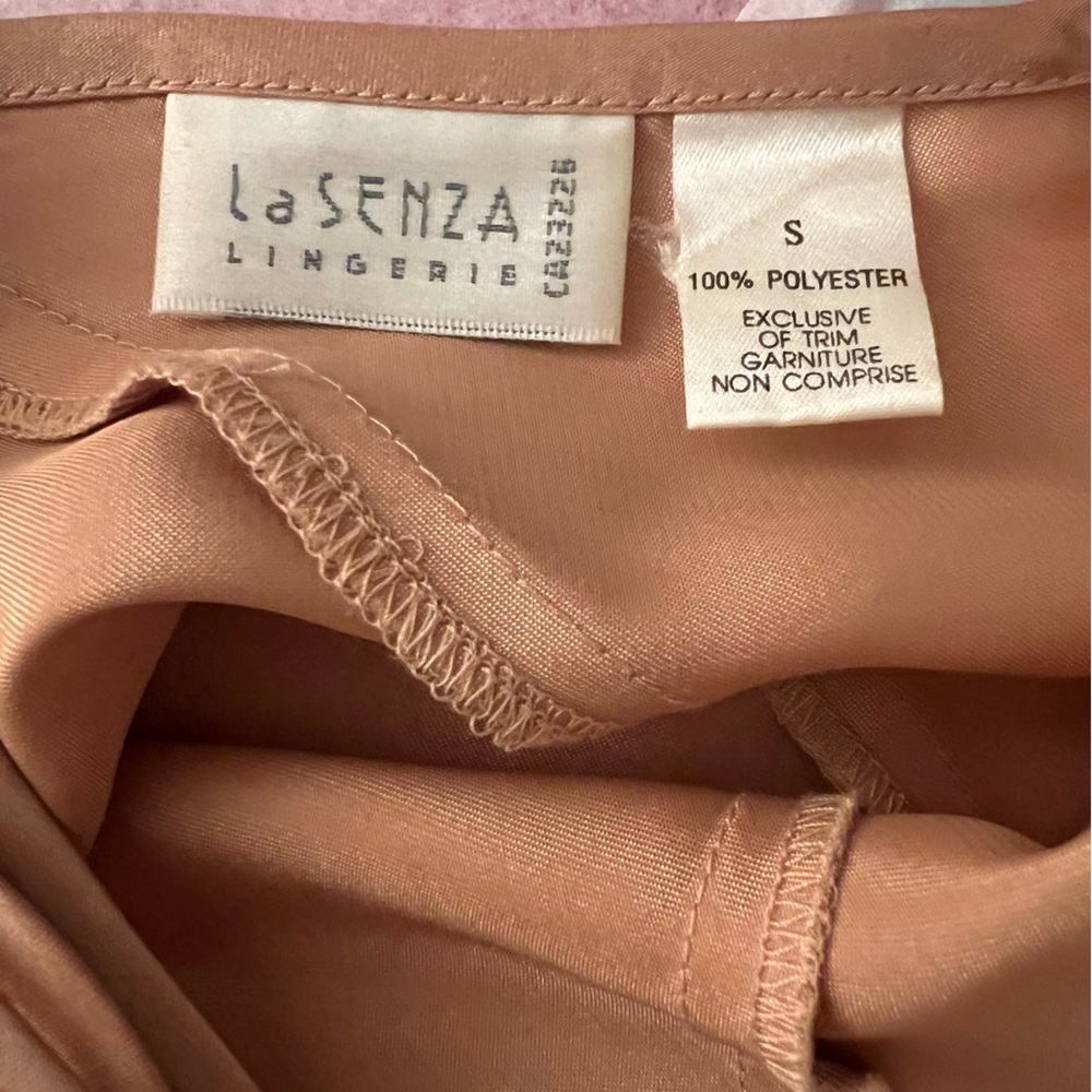 VTG 90s La Senza champagne lingerie Small shortie onesie satin 100% polyester - Picture 6 of 16